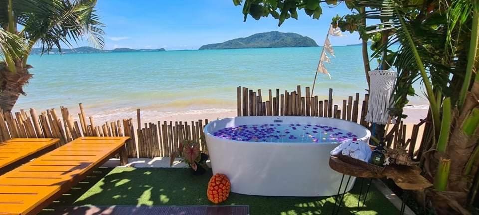 Phuket Signature Glamping Rawai Dış mekan fotoğraf